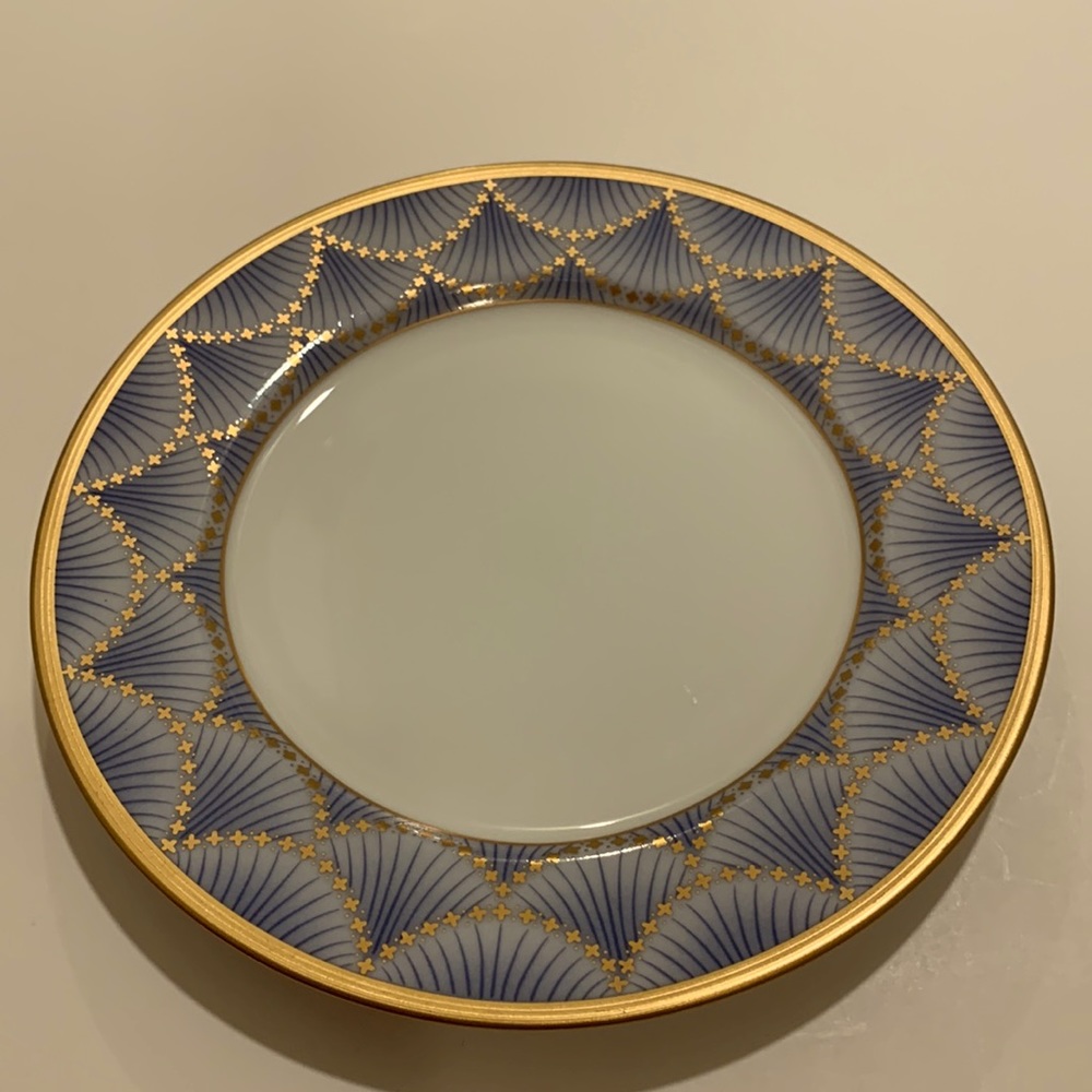 Faberge “Coronation” blue bread and butter plate. 6 5/8” fine china.